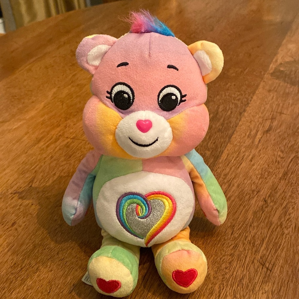 CARE BEARS TOGETHERNESS BEAR WITH RAINBOW GLITTER HEART